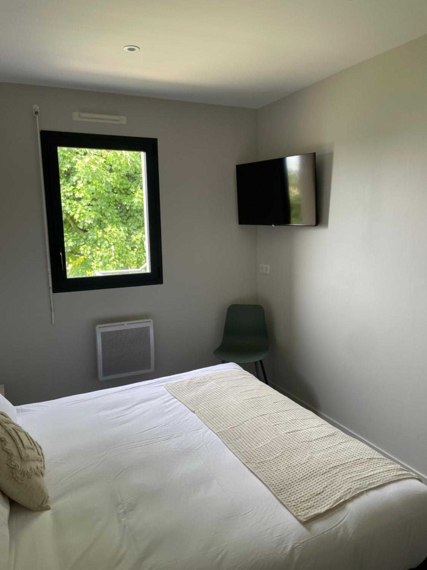 Ducey Appart'Hotel - Les Rivieres מראה חיצוני תמונה